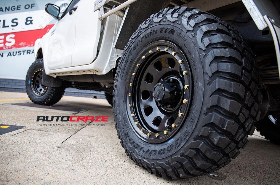 TOYOTA HILUX N80 4WD D LOCKER BLACK
